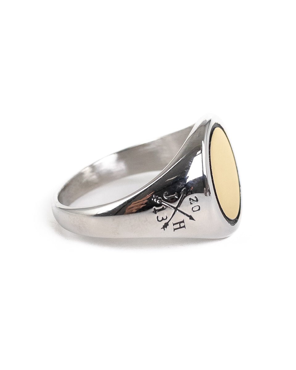 Jernhest - Tomas - Oval Klackring Silver/Guld - jhstore.se