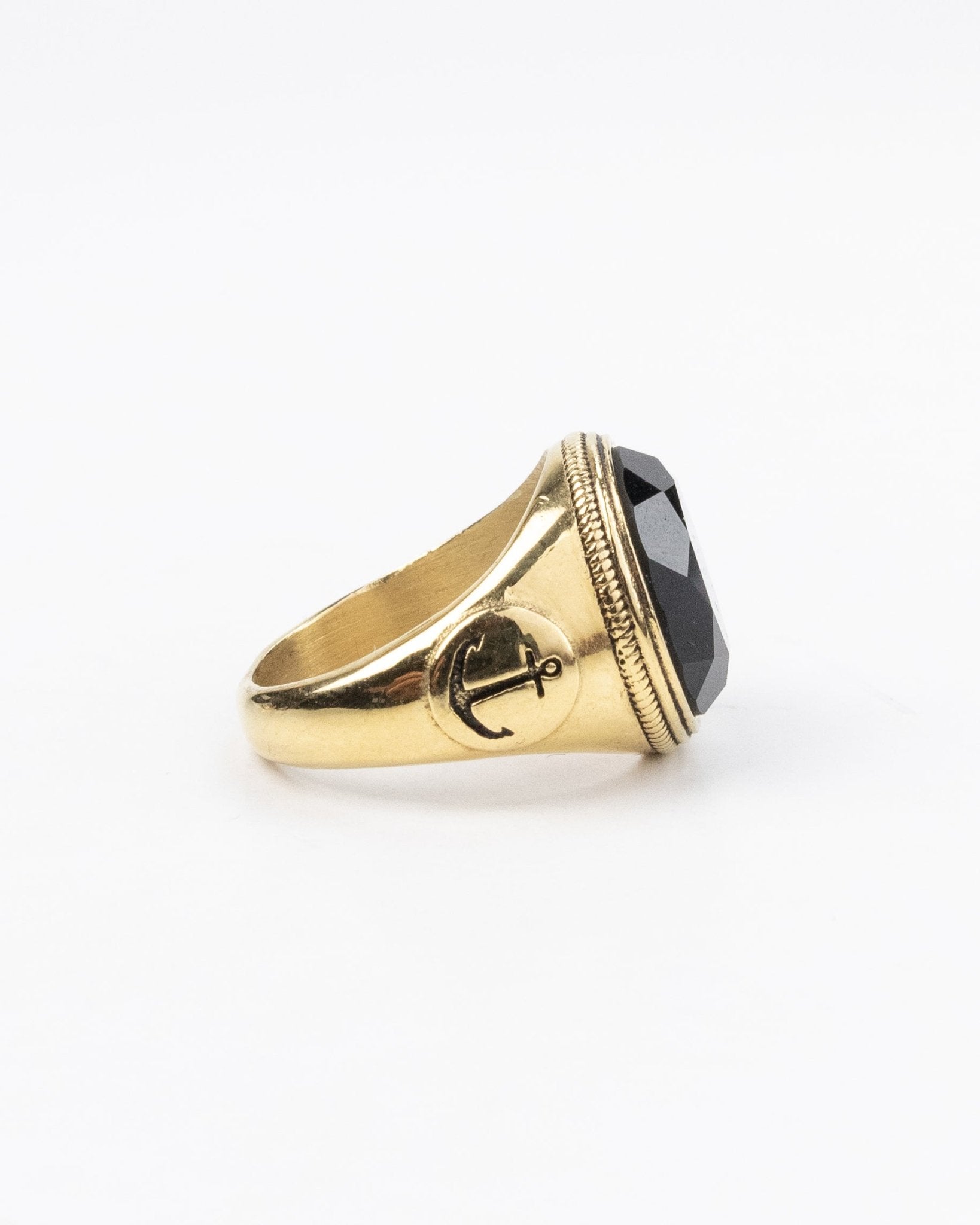 Jernhest - Victor Gold Ring - jhstore.se