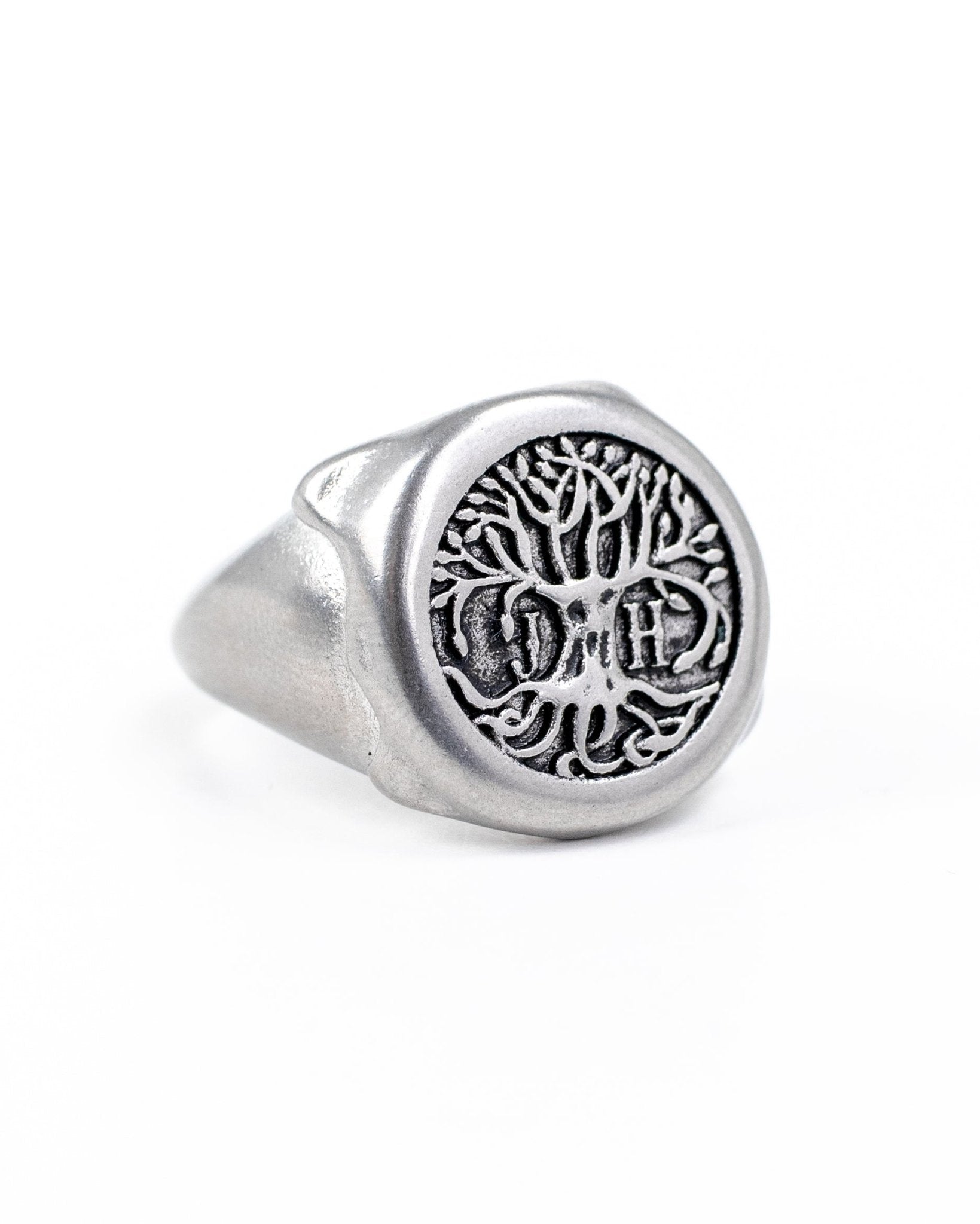 Jernhest - Yggdrasil Ring - Basileos - jhstore.se