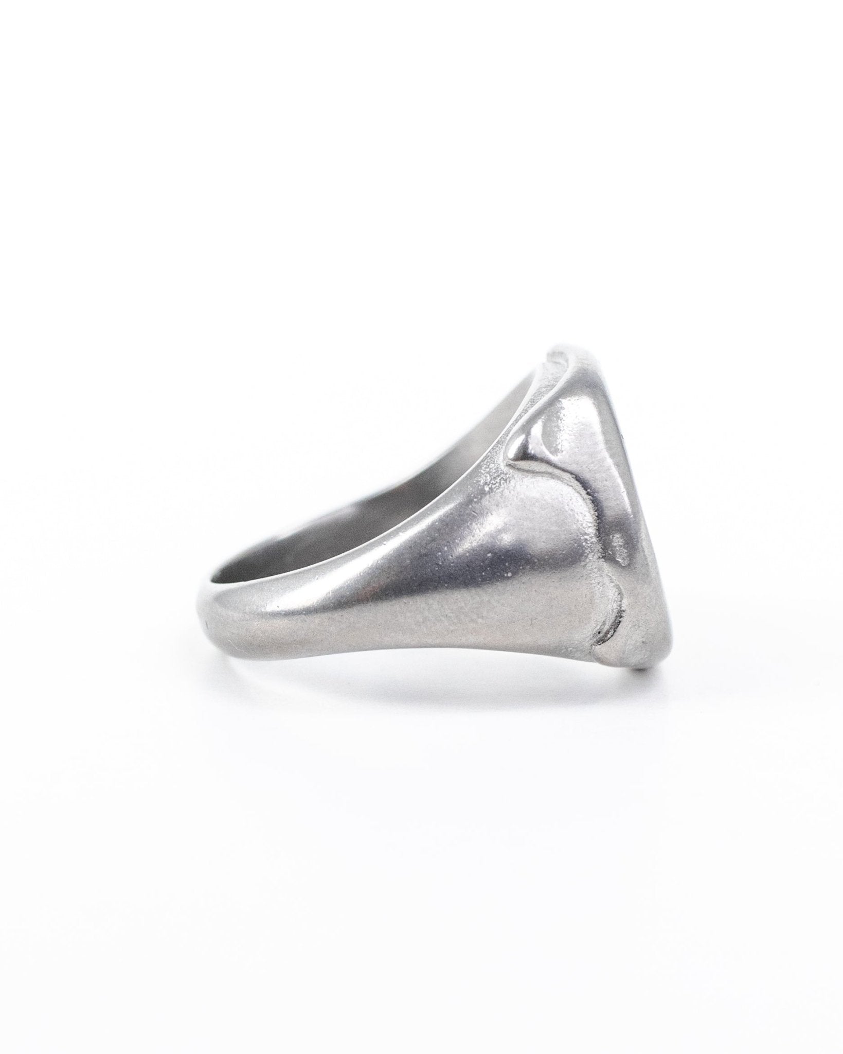 Jernhest - Yggdrasil Ring - Basileos - jhstore.se