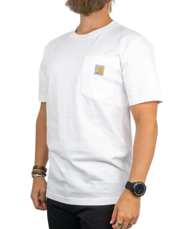 Carhartt K87 t-shirt i vitt sedd snett från sidan, relaxed fit