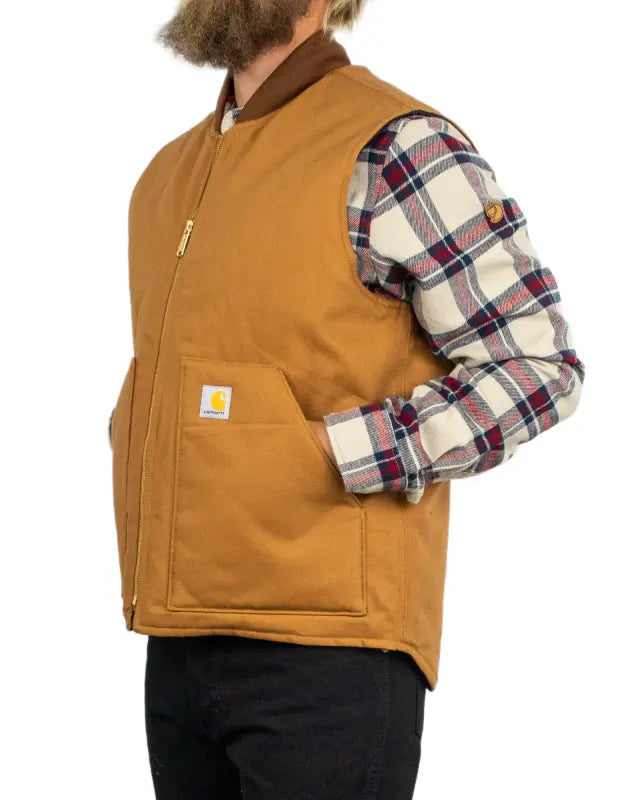 Carhartt V01 Insulated Rib Collar väst i brunt, sidan med ficka