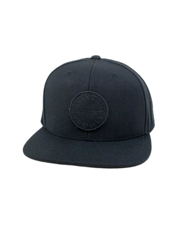 Brixton Oath III Snapback keps i svart med rak skärm, produktbild 1