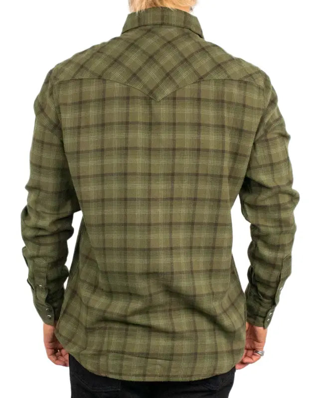 Wrangler Western Shirt Olive Night, baksida med spetsigt västernok