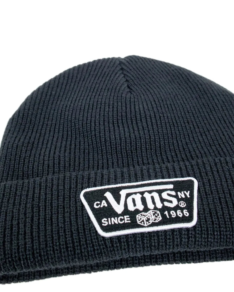 Vans Knu Patch Beanie i svart, närbild på patchen