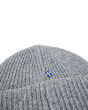 Fjällräven 1960 Logo Hat i grå lammull, närbild på stickningen