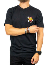 Santa Cruz Dot Dudes t-shirt i svart, framsida med litet tryck