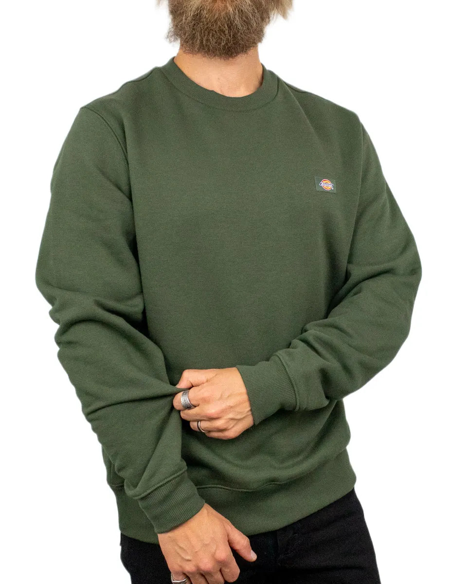 Dickies Oakport sweatshirt i olivgrön, framsida