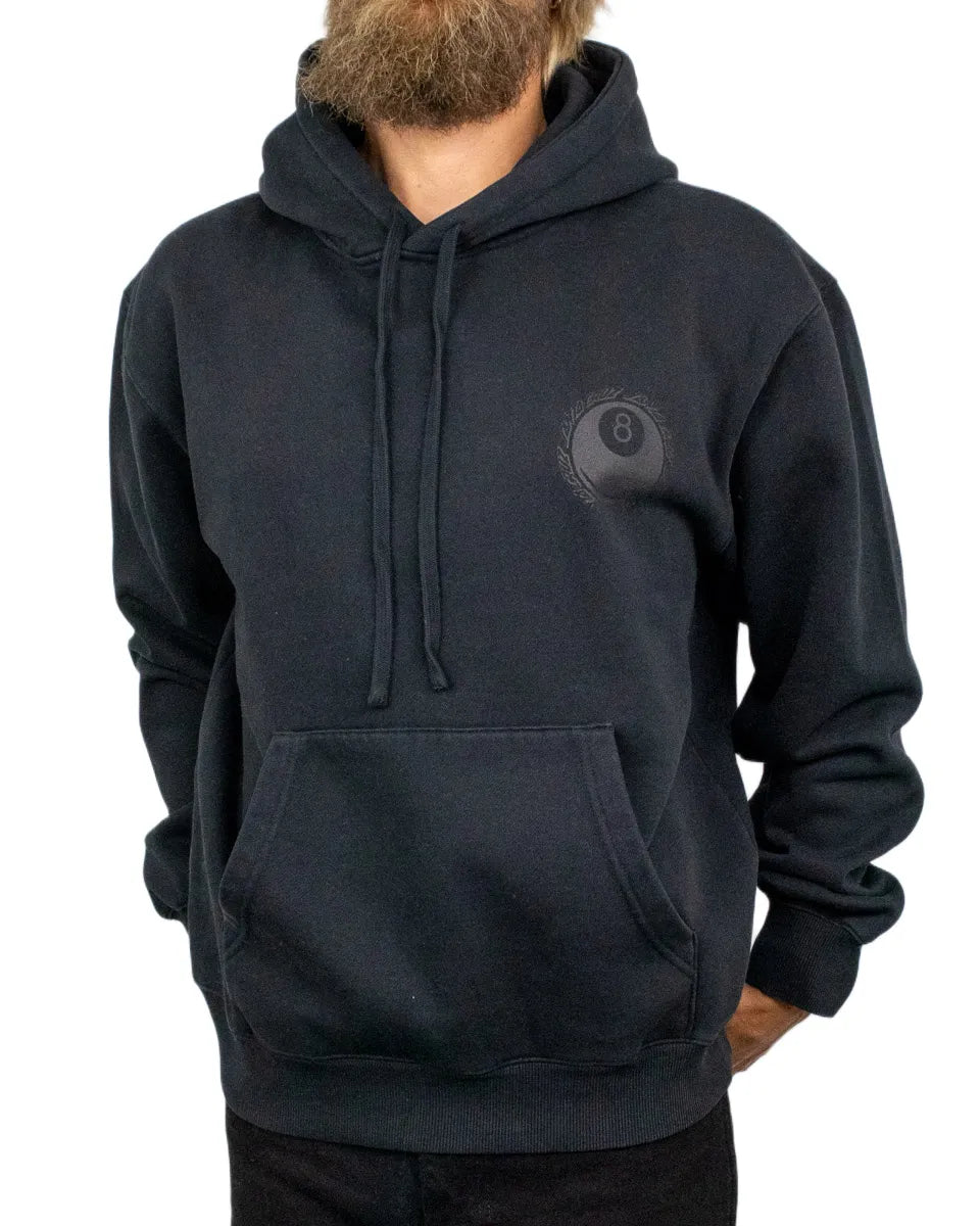 Santa Cruz Winkowski Hachi Ball hoodie i svart, framsida med känguruficka