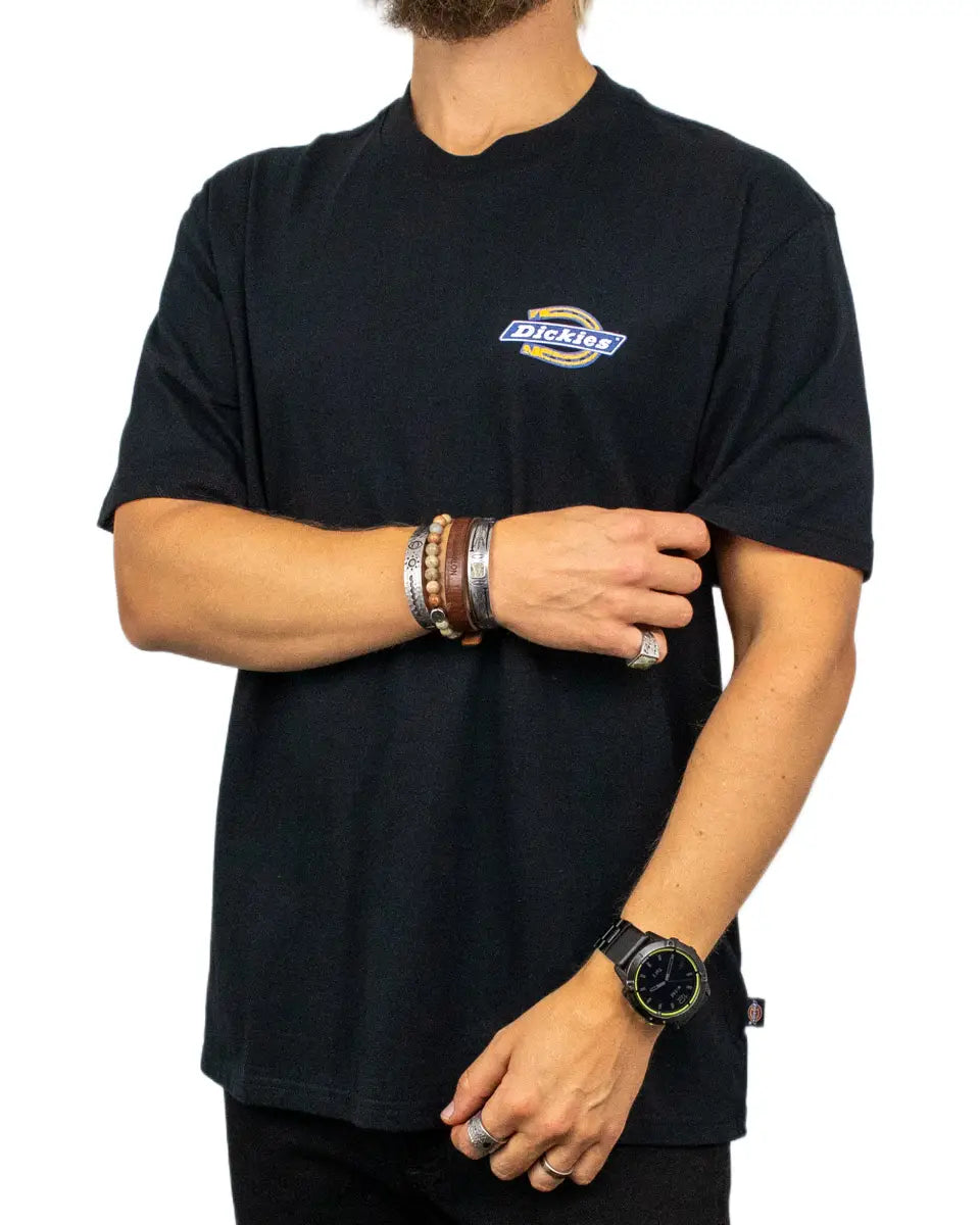 Dickies Paradise t-shirt i svart, framsida