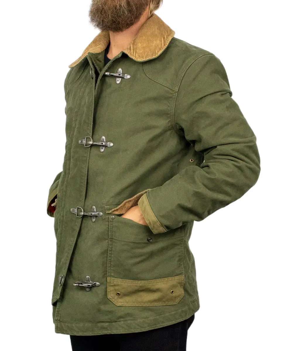Chesapeake's Bedford Fireman jacka i grön jungle cloth, detalj