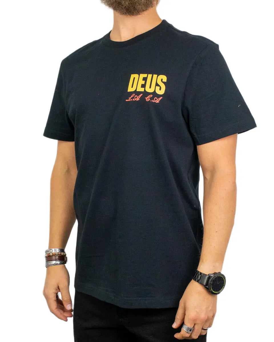 Deus Ex Machina Cutaway T-shirt i svart, från sidan