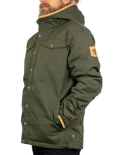 Fjällräven Greenland No. 1 Down Jacket i grön Deep Forest, från sidan