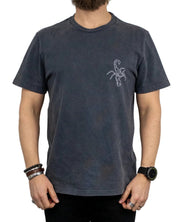 Nudie - T-Shirt - Roy Skorpion - Grå - jhstore.se