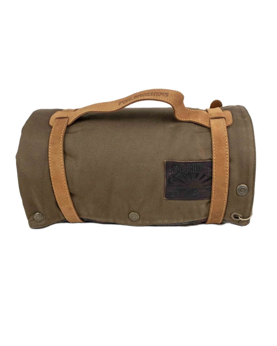 Pike Brothers - 1965 Survival Blanket vaxad filt - Khaki - jhstore.se