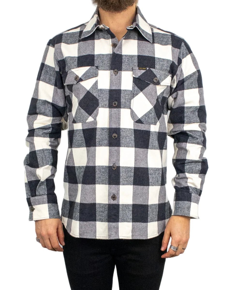 Pike Brothers - Flanellskjorta - 1943 CPO Buffalo - Vit - jhstore.se