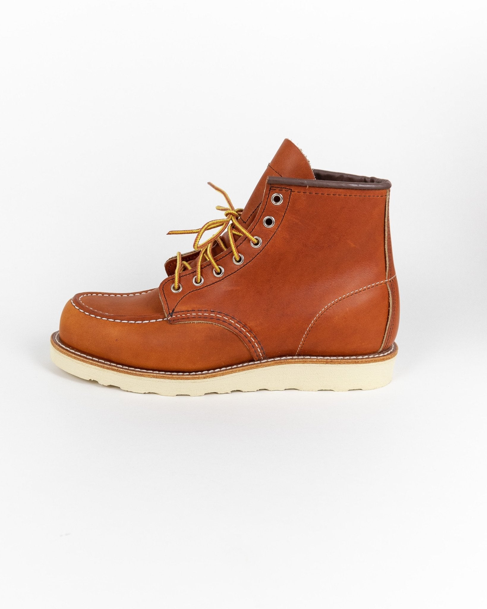 Red Wing Shoes - Classic Moc Toe - 875 Oro Legacy Leather - jhstore.se