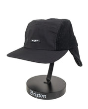 Vans - Keps med öronlappar - Tall Camper - Svart - jhstore.se