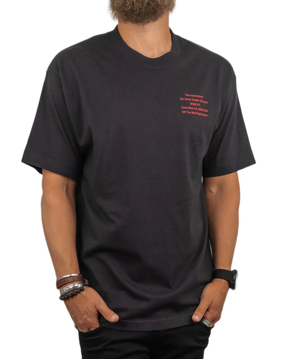 Vans - T-Shirt - MTE Internation - Svart - jhstore.se